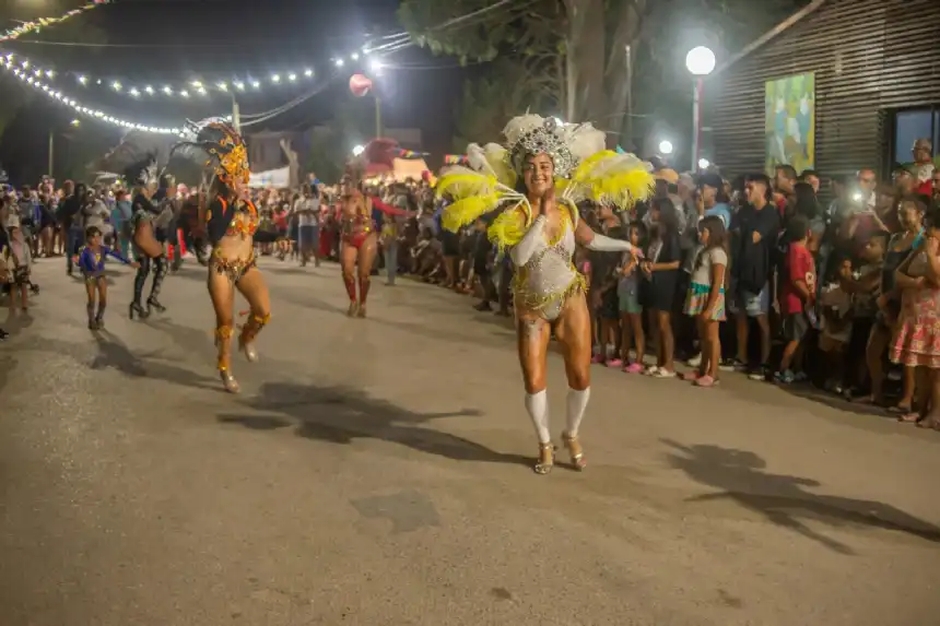 Noticias de Mar Chiquita. Comienzan los festejos de Carnaval en diversas localidades