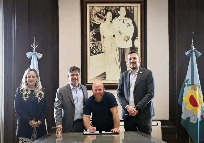 Noticias de Mar Chiquita. Convenio con Provincia para adquirir nueva maquinaria