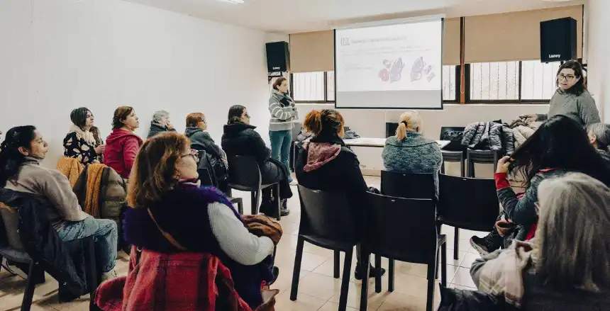 Noticias de Mar del Plata. Nuevo curso gratuito de actualización para cuidadores domiciliarios en General Pueyrredon Noticias de Mar del Plata. Nuevo curso gratuito de actualización para cuidadores domiciliarios en General Pueyrredon