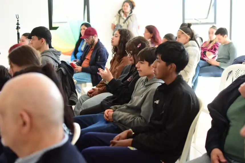 Noticias de Villa Gesell. Realizarán la Mesa de Juventudes