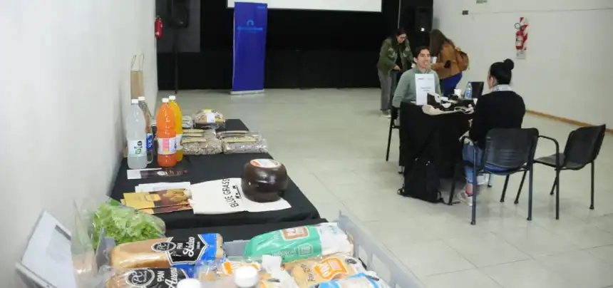 Noticias de Tandil. Ronda de negocios en Tandil 60 empresas locales presentaron sus productos a cadenas comerciales