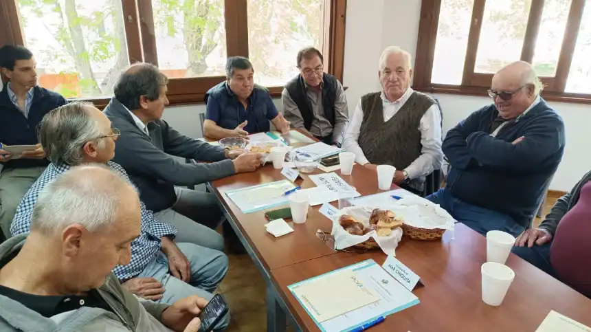Noticias de Agro y Negocios. Rurales del Sudeste reclamaron soluciones hídricas y debatieron el futuro del Puerto Quequén