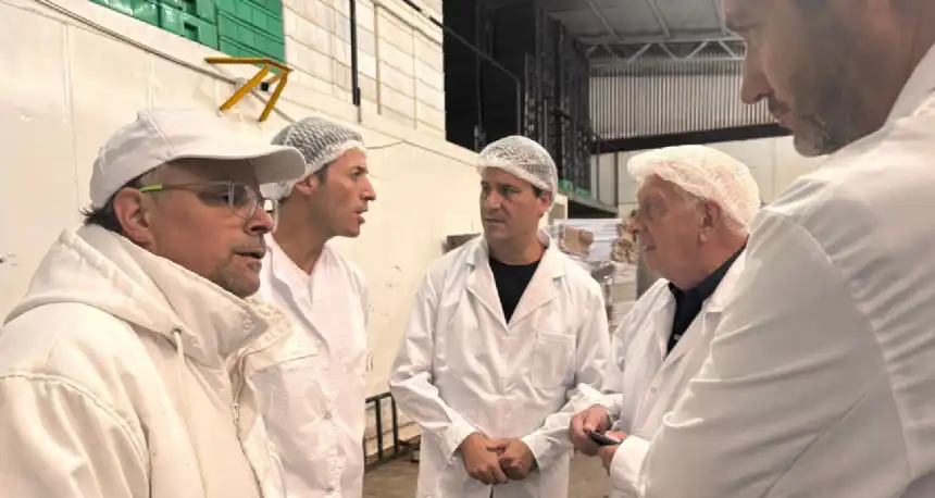 Noticias de Regionales. Abad reclama previsibilidad impositiva para la pesca exportadora