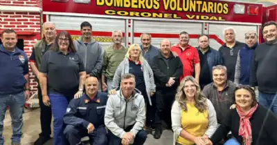 Mar Chiquita. Bomberos Voluntarios de Mar Chiquita se reunieron con el intendente
