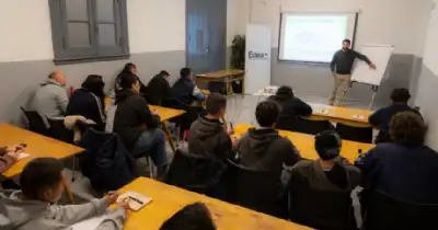 General Pueyrredon. EDEA lanzó curso de instalación de paneles solares gratuito