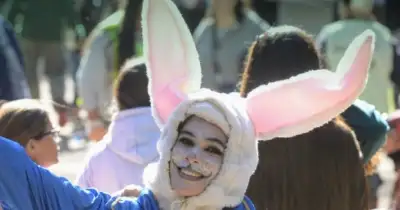 Turismo. Pascuas en Gesell: concurso de disfraces en el Bosque