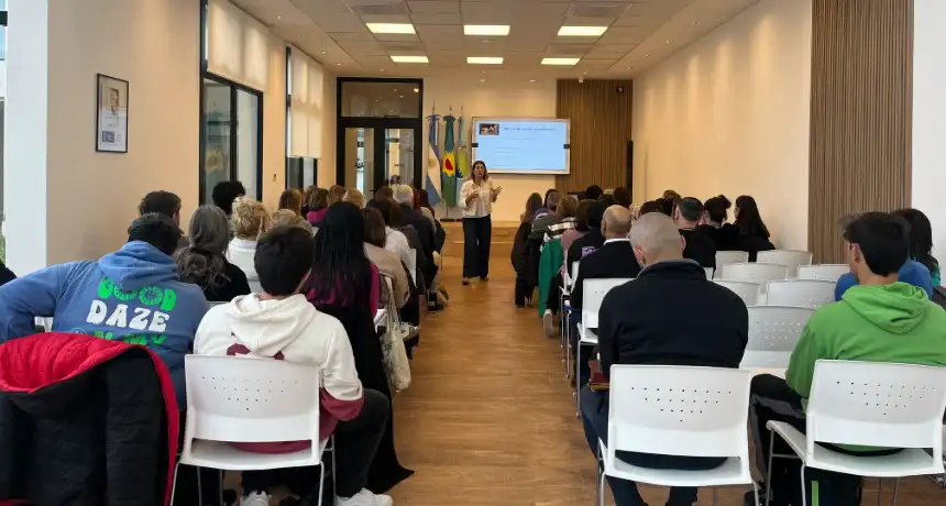 Noticias de Loberia. Taller de filosofía en la Universidad de Lobería Noticias de Loberia. Taller de filosofía en la Universidad de Lobería